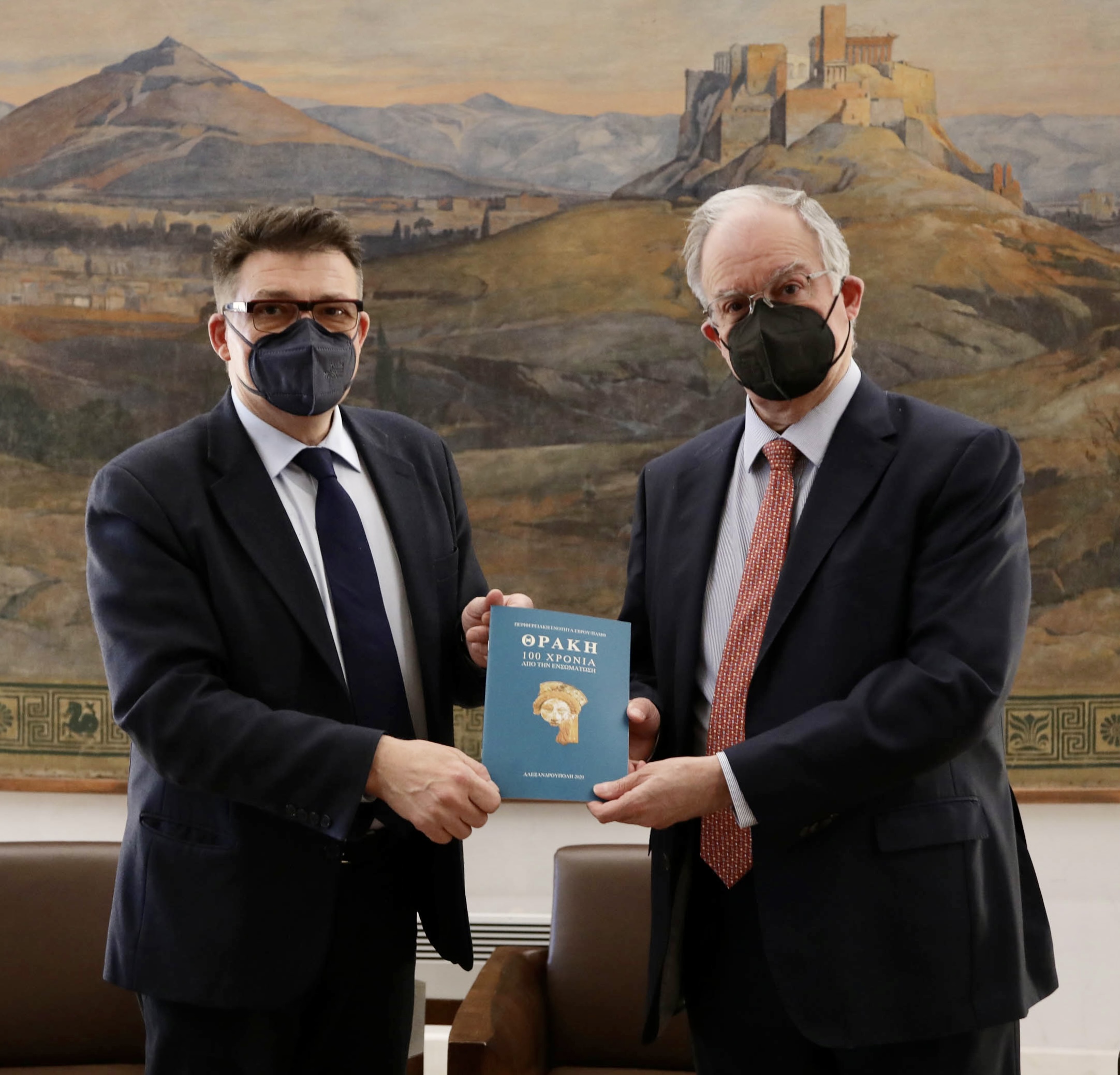 Συνάντηση Αντιπεριφερειάρχη Έβρου με τον Πρόεδρο της Βουλής Συνάντηση Αντιπεριφερειάρχη Έβρου με τον Πρόεδρο της Βουλής