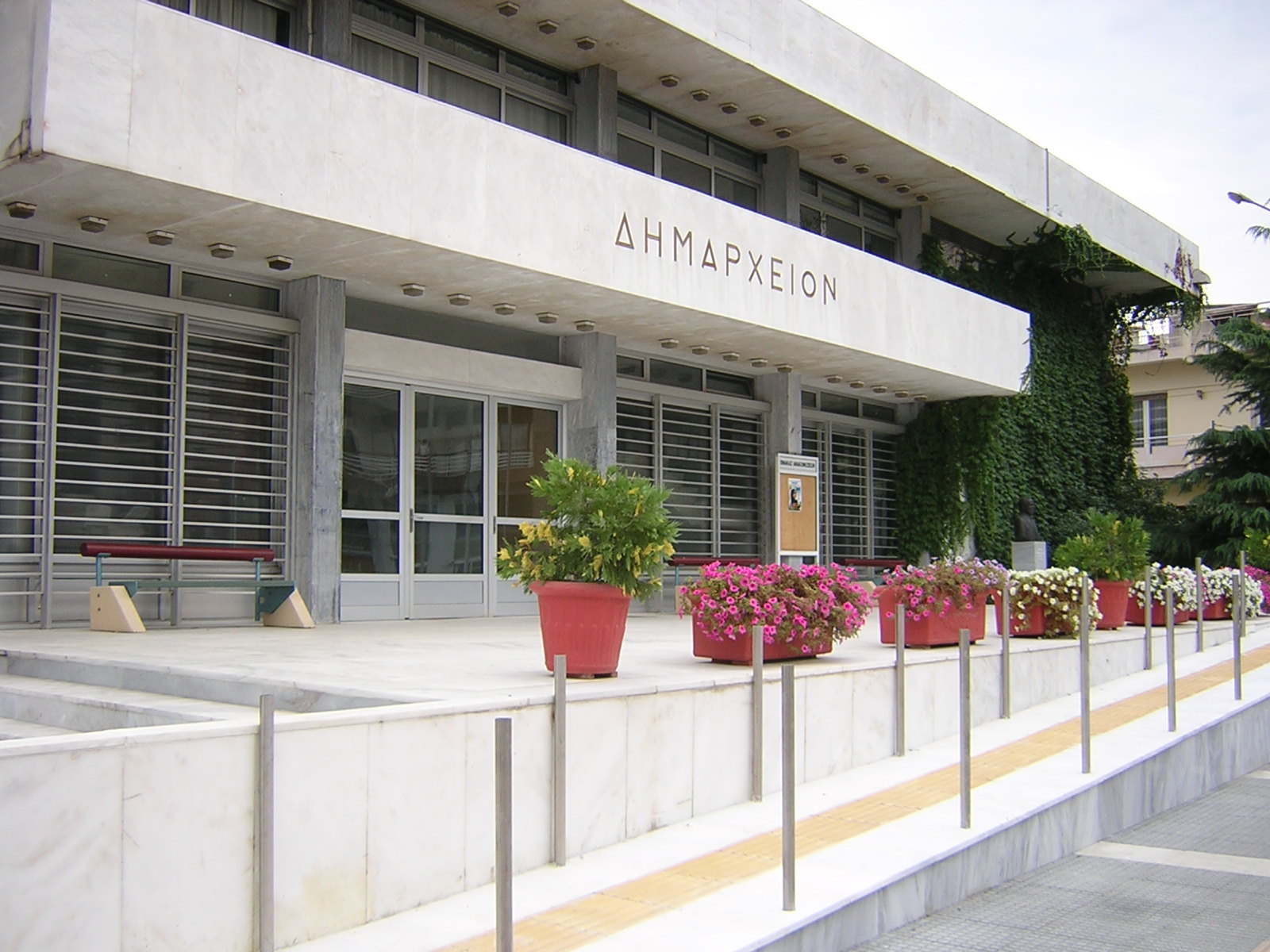 Συνεδριάζει την Τετάρτη (16/2) το Δ.Σ Κομοτηνής Συνεδριάζει την Τετάρτη (16/2) το Δ.Σ Κομοτηνής