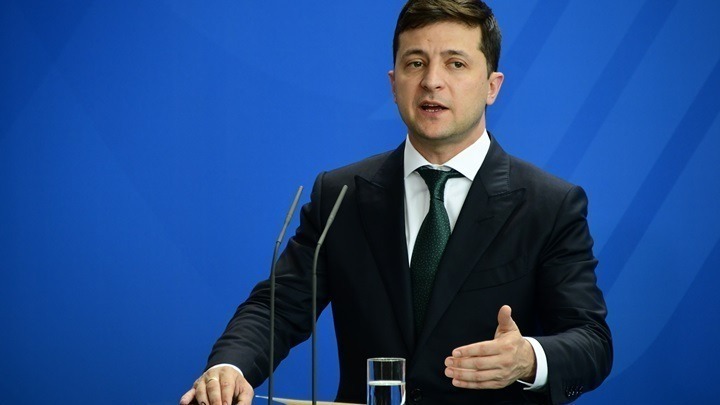 Ο Ζελένσκι κήρυξε γενική επιστράτευση Ο Ζελένσκι κήρυξε γενική επιστράτευση