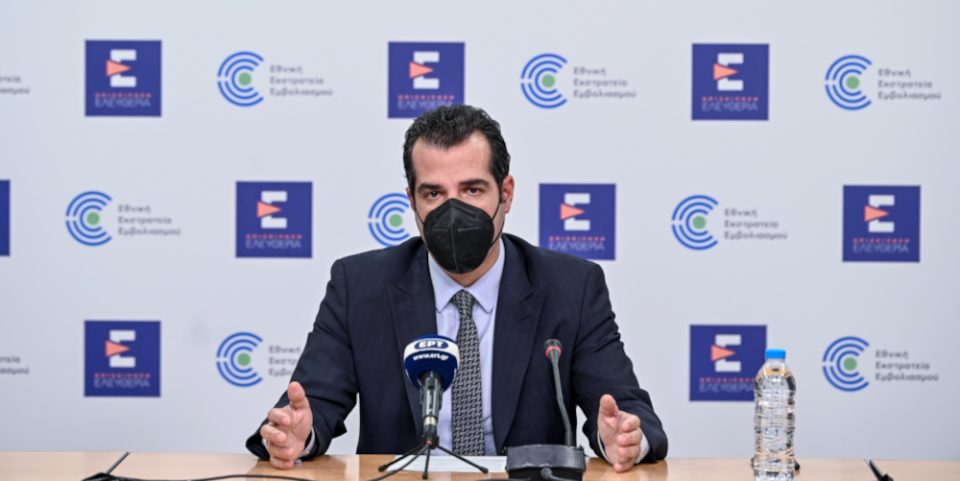 Θετικός στον κορωνοϊό ο Θάνος Πλεύρης Θετικός στον κορωνοϊό ο Θάνος Πλεύρης