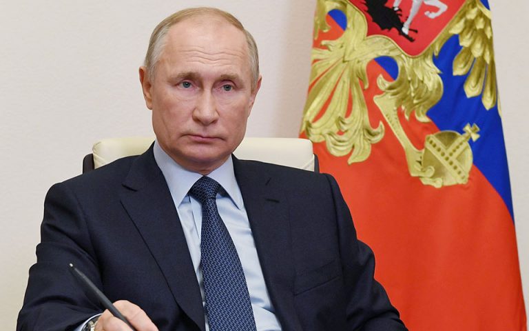 Ο Πούτιν αποδέχθηκε την πρόταση Ζελένσκι για τις διαπραγματεύσεις