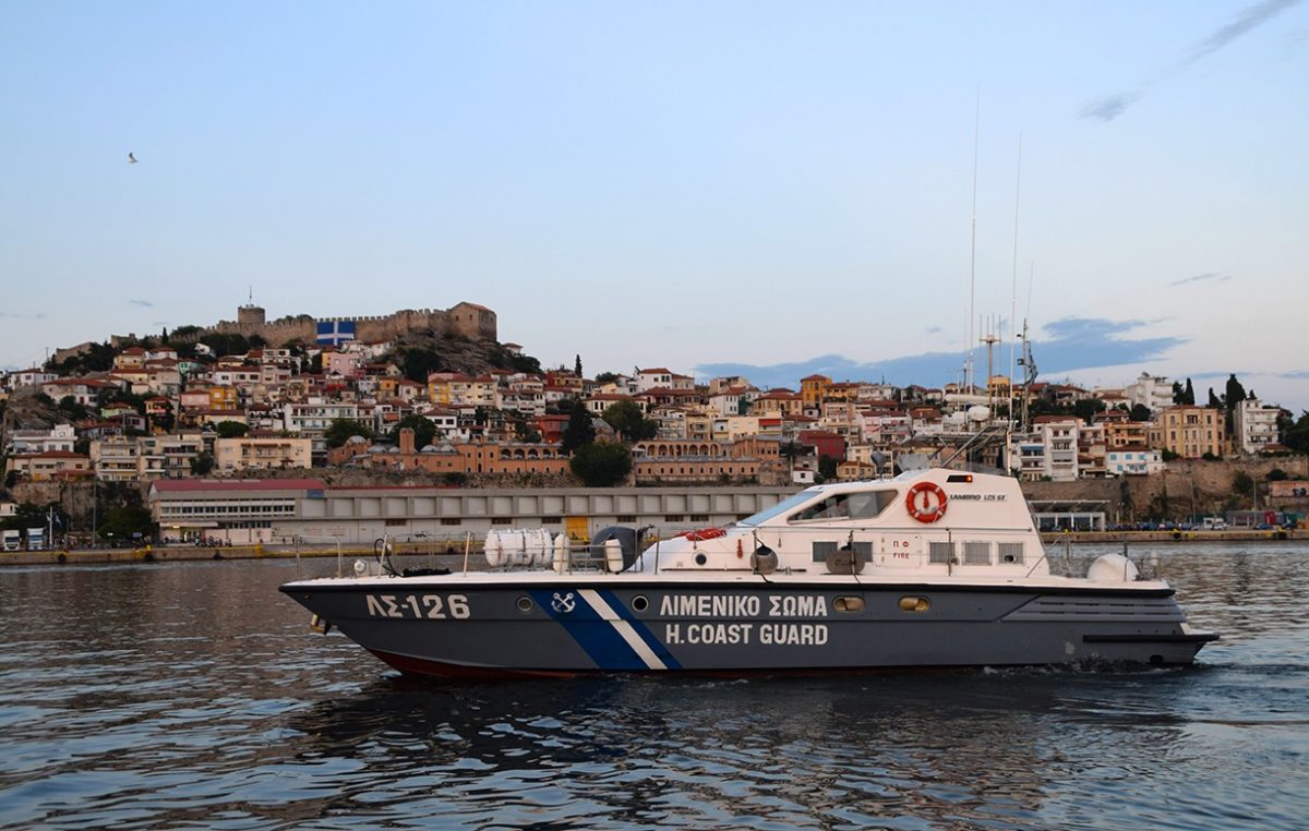 Σοβαρό επεισόδιο με σκάφος του Λιμενικού με τουρκικό αλιευτικό στις Οινούσσες
