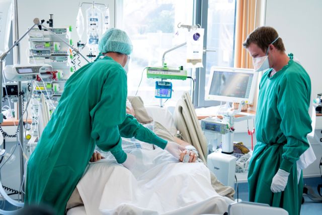 Κορωνοϊός: 23.335 κρούσματα, 61+2 θάνατοι από Covid-19 Κορωνοϊός: 23.335 κρούσματα, 61+2 θάνατοι από Covid-19