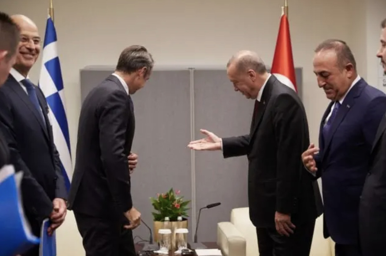 Συνάντηση Ερντογάν-Μητσοτάκη: Όλα έχουν μια εξήγηση Συνάντηση Ερντογάν-Μητσοτάκη: Όλα έχουν μια εξήγηση