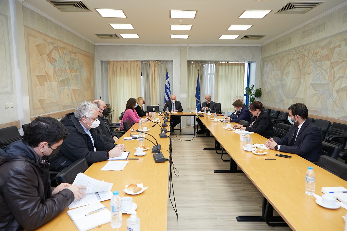 Οι αναπτυξιακές προκλήσεις και δυνατότητες για την επιχειρηματικότητα και μεταποίηση στη Θράκη στο επίκεντρο των δράσεων του ΣΕΒ Οι αναπτυξιακές προκλήσεις και δυνατότητες για την επιχειρηματικότητα και μεταποίηση στη Θράκη στο επίκεντρο των δράσεων του ΣΕΒ