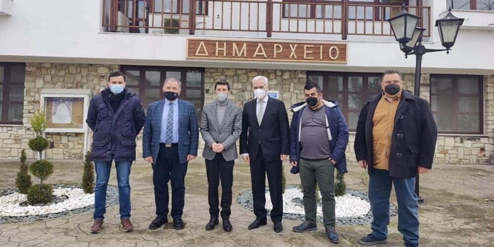 Σχολή Υφαντουργίας ζήτησε απ’ τον Υφυπουργό που επισκέφθηκε το Σουφλί ο δήμαρχος Σχολή Υφαντουργίας ζήτησε απ’ τον Υφυπουργό που επισκέφθηκε το Σουφλί ο δήμαρχος