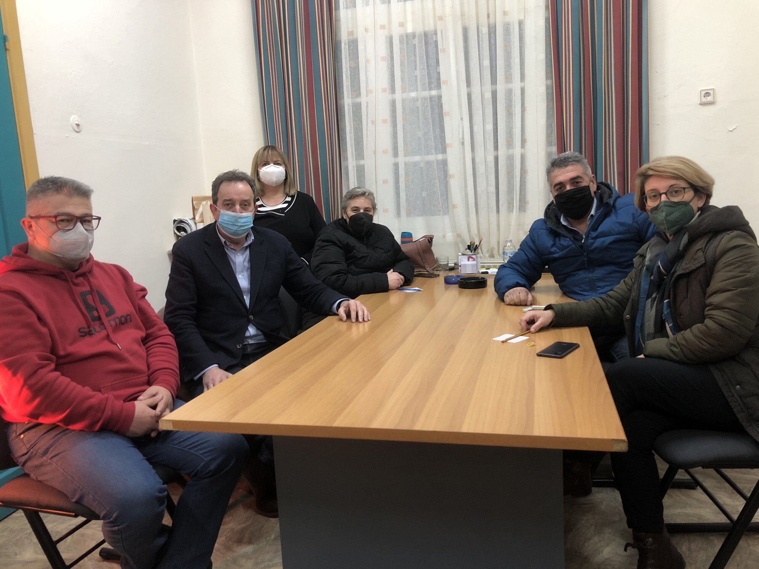Ο Δημήτρης Χαρίτου συναντήθηκε με το Δ.Σ. του Πολιτιστικού Συλλόγου Ιάσμου Ο Δημήτρης Χαρίτου συναντήθηκε με το Δ.Σ. του Πολιτιστικού Συλλόγου Ιάσμου