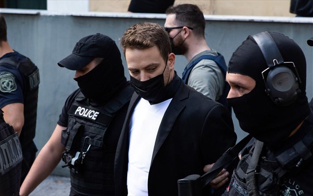 Γλυκά Νερά: Στις 8 Απριλίου η δίκη του Μπάμπη Αναγνωστόπουλου Γλυκά Νερά: Στις 8 Απριλίου η δίκη του Μπάμπη Αναγνωστόπουλου