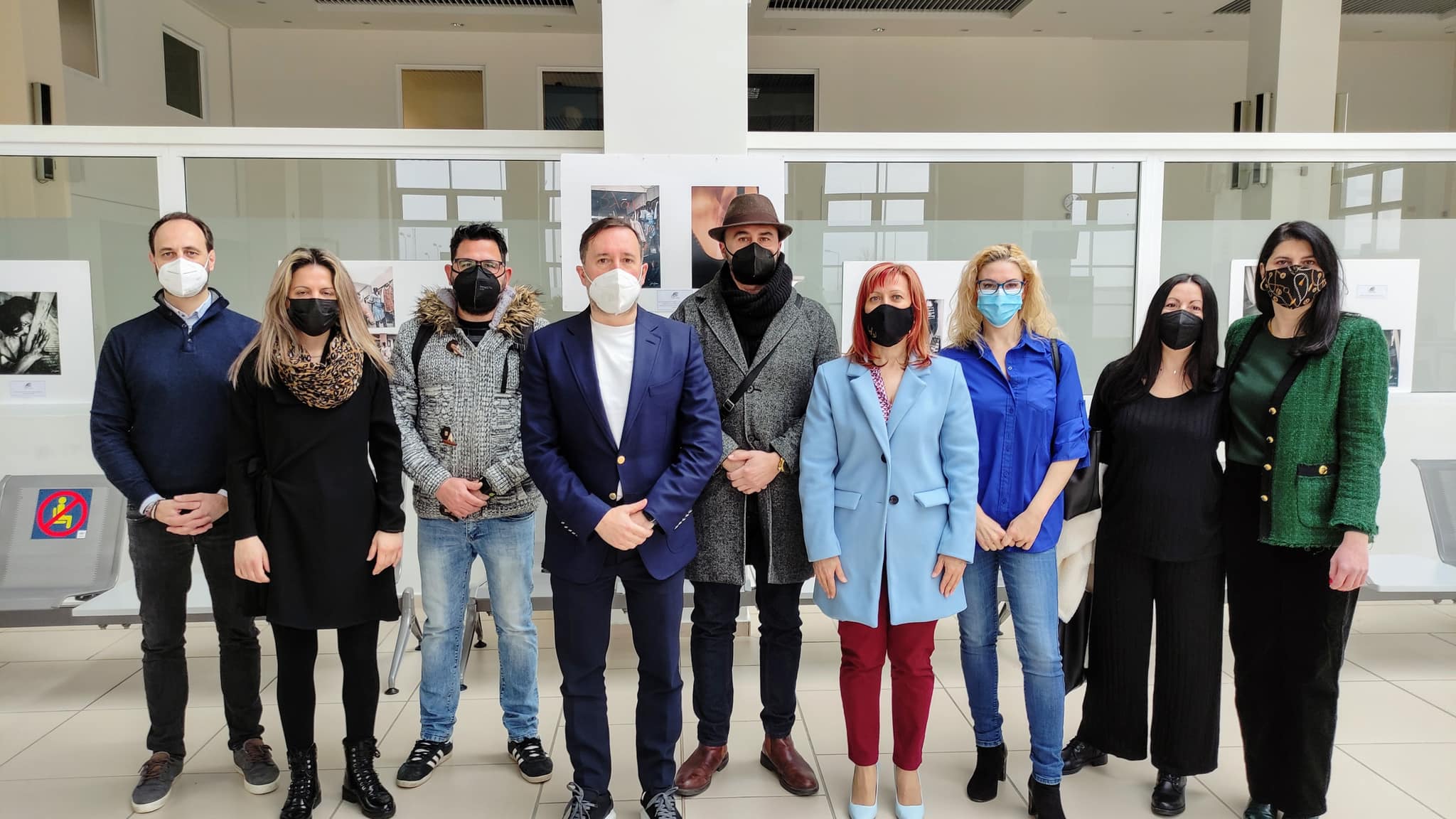 Έκθεση Φωτογραφίας για την έμφυλη βία, στην αίθουσα αναμονής του Κρατικού Αερολιμένα Αλεξανδρούπολης «ΔΗΜΟΚΡΙΤΟΣ» Έκθεση Φωτογραφίας για την έμφυλη βία, στην αίθουσα αναμονής του Κρατικού Αερολιμένα Αλεξανδρούπολης «ΔΗΜΟΚΡΙΤΟΣ»