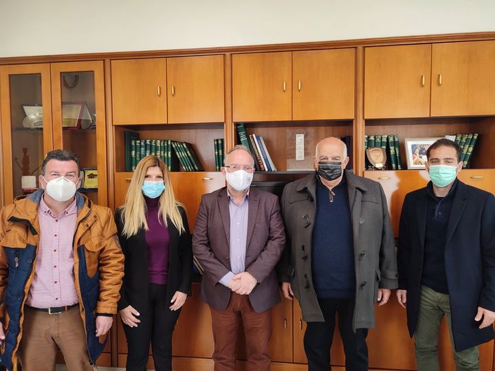 Ο Δήμαρχος Μαρωνείας Σαπών συναντήθηκε με μέλη του ΔΣ της ΕΠΣ Θράκης