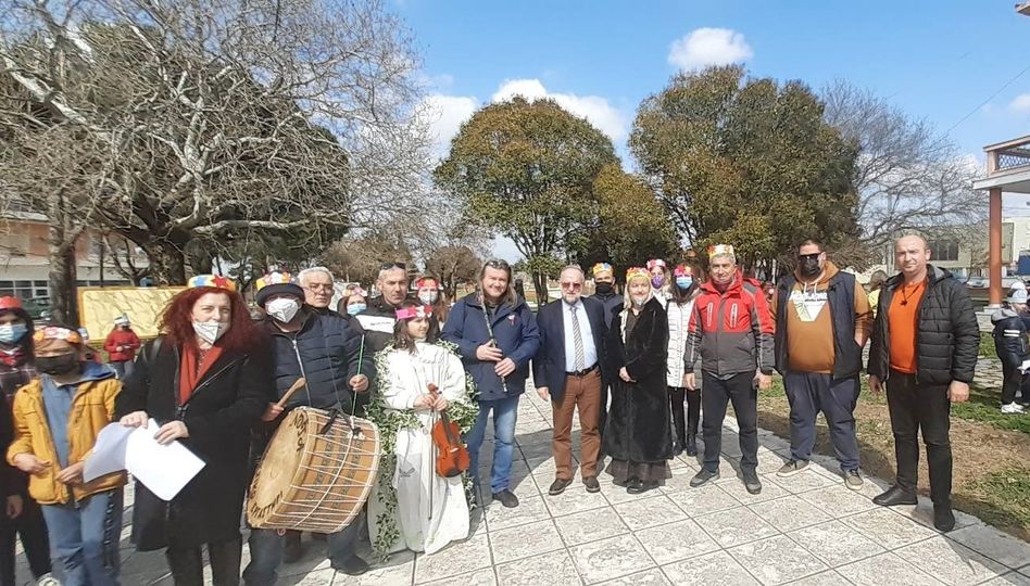 Τα χελιδονίσματα στο Δήμο Μαρωνείας Σαπών Τα χελιδονίσματα στο Δήμο Μαρωνείας Σαπών