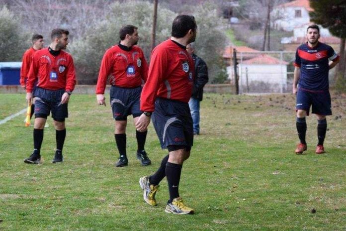 ΕΠΣ Θράκης: Ανακαλούν την απόφασή τους οι διαιτητές για αποχή από τα εντός έδρας ματς των Πόντου Θρυλορίου και Ένωσης Ασωμάτων ΕΠΣ Θράκης: Ανακαλούν την απόφασή τους οι διαιτητές για αποχή από τα εντός έδρας ματς των Πόντου Θρυλορίου και Ένωσης Ασωμάτων