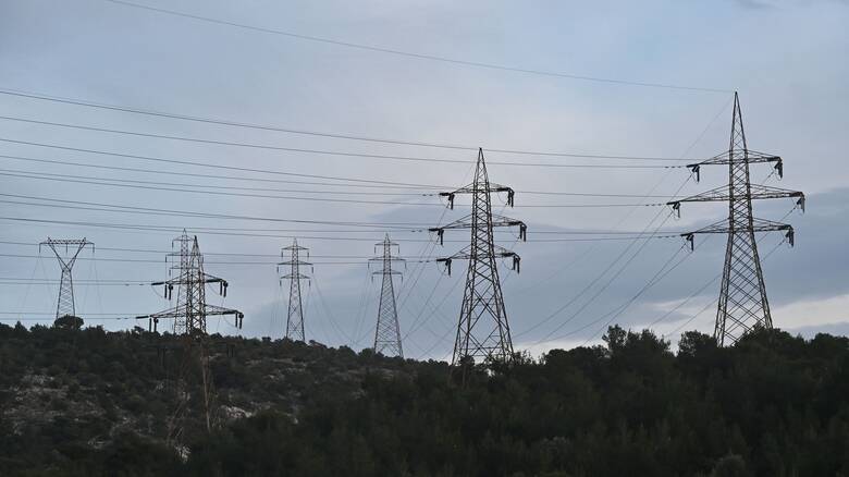 Νέο ιστορικό ρεκόρ στην τιμή της ηλεκτρικής ενέργειας, άσχημα νέα για τους καταναλωτές. Νέο ιστορικό ρεκόρ στην τιμή της ηλεκτρικής ενέργειας, άσχημα νέα για τους καταναλωτές.