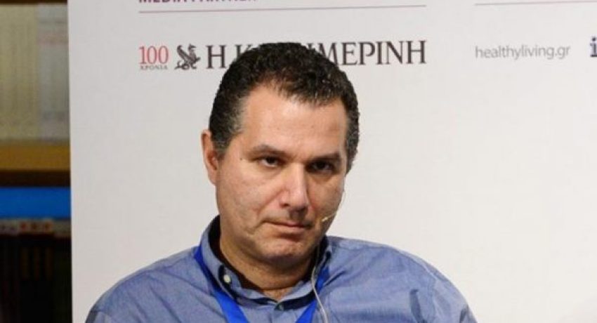 Ο καθηγητής με το αλατόνερο κατά του κορωνοϊού στέλνει στο σκαμνί όλη την Ιατρική Σχολή – Τι δήλωσε ο ίδιος στον Max Ο καθηγητής με το αλατόνερο κατά του κορωνοϊού στέλνει στο σκαμνί όλη την Ιατρική Σχολή – Τι δήλωσε ο ίδιος στον Max