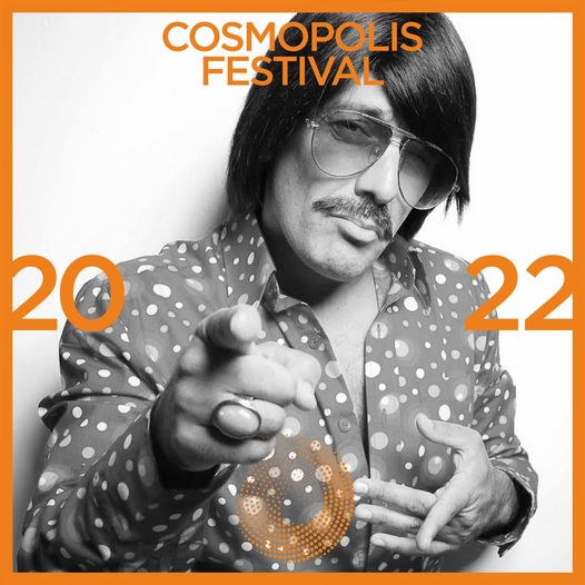 Το Cosmopolis Festival υποδέχεται τον showman Τόνι Σφήνο στις συναυλίες του κάστρου της πόλης