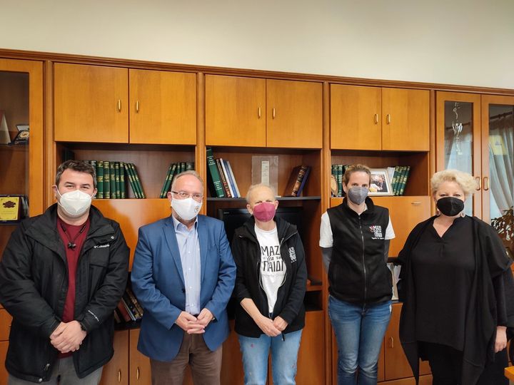 Συνάντηση Δημάρχου Μαρωνείας Σαπών με στελέχη της Ένωσης «ΜΑΖΙ ΓΙΑ ΤΟ ΠΑΙΔΙ» Συνάντηση Δημάρχου Μαρωνείας Σαπών με στελέχη της Ένωσης «ΜΑΖΙ ΓΙΑ ΤΟ ΠΑΙΔΙ»
