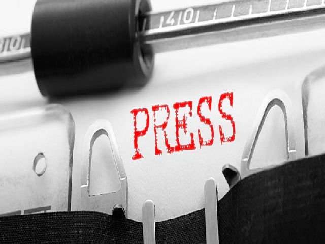 Τουρκικά media απειλούν Έλληνα δημοσιογράφο στην Κομοτηνή Τουρκικά media απειλούν Έλληνα δημοσιογράφο στην Κομοτηνή