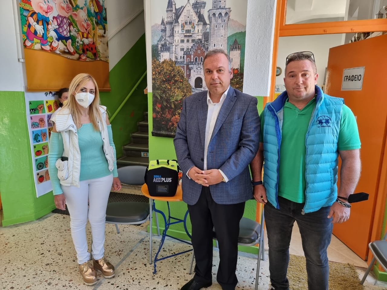 Παράδοση αυτόματων απινιδωτών στα Σχολικά Συγκροτήματα Πρωτοβάθμιας Εκπαίδευσης της Θάσου Παράδοση αυτόματων απινιδωτών στα Σχολικά Συγκροτήματα Πρωτοβάθμιας Εκπαίδευσης της Θάσου