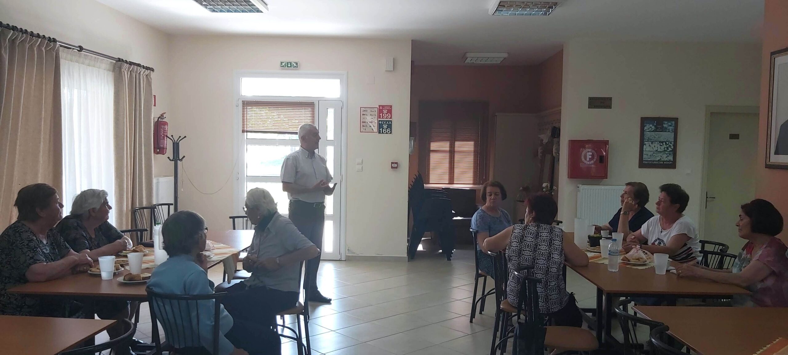 Eπαναλειτουργία των ομάδων γυναικών Αιγείρου Eπαναλειτουργία των ομάδων γυναικών Αιγείρου