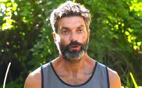 Survivor: Η αδερφή του Σπύρου μιλάει για την οικονομική καταστροφή του αδερφού της! Survivor: Η αδερφή του Σπύρου μιλάει για την οικονομική καταστροφή του αδερφού της!
