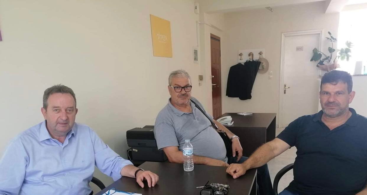 Τον βουλευτή Ροδόπης ΣΥΡΙΖΑ-ΠΣ Δημήτρη Χαρίτου επισκέφτηκε αντιπροσωπεία εργαζομένων της ΔΕΥΑ Κομοτηνής – Το πρόβλημα που ανέκυψε να λυθεί με γνώμονα την προστασία των εργαζομένων Τον βουλευτή Ροδόπης ΣΥΡΙΖΑ-ΠΣ Δημήτρη Χαρίτου επισκέφτηκε αντιπροσωπεία εργαζομένων της ΔΕΥΑ Κομοτηνής – Το πρόβλημα που ανέκυψε να λυθεί με γνώμονα την προστασία των εργαζομένων