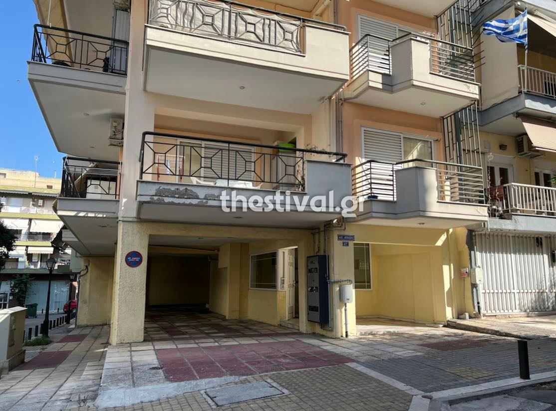 50χρονος σκότωσε την 79χρονη μητέρα του στη Θεσσαλονίκη 50χρονος σκότωσε την 79χρονη μητέρα του στη Θεσσαλονίκη