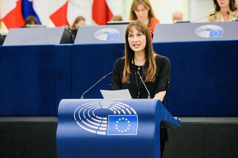 Κουντουρά στην TRAN: Ούτε μία δράση στήριξης από τις κυβερνήσεις των 27 για τους εργαζόμενους στις μεταφορές – ανύπαρκτο το κοινωνικό κομμάτι των μεταφορών στα εθνικά σχέδια ανάκαμψης Κουντουρά στην TRAN: Ούτε μία δράση στήριξης από τις κυβερνήσεις των 27 για τους εργαζόμενους στις μεταφορές – ανύπαρκτο το κοινωνικό κομμάτι των μεταφορών στα εθνικά σχέδια ανάκαμψης