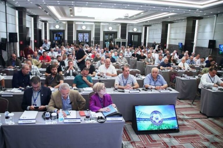 Στην Θράκη η επόμενη καταστατική ΓΣ της ΕΠΟ τον Σεπτέμβριο – Εισήγηση Μπαλτάκου για συνεδριάσεις της ΕΕ σε νησιά του Αν. Αιγαίου Στην Θράκη η επόμενη καταστατική ΓΣ της ΕΠΟ τον Σεπτέμβριο – Εισήγηση Μπαλτάκου για συνεδριάσεις της ΕΕ σε νησιά του Αν. Αιγαίου
