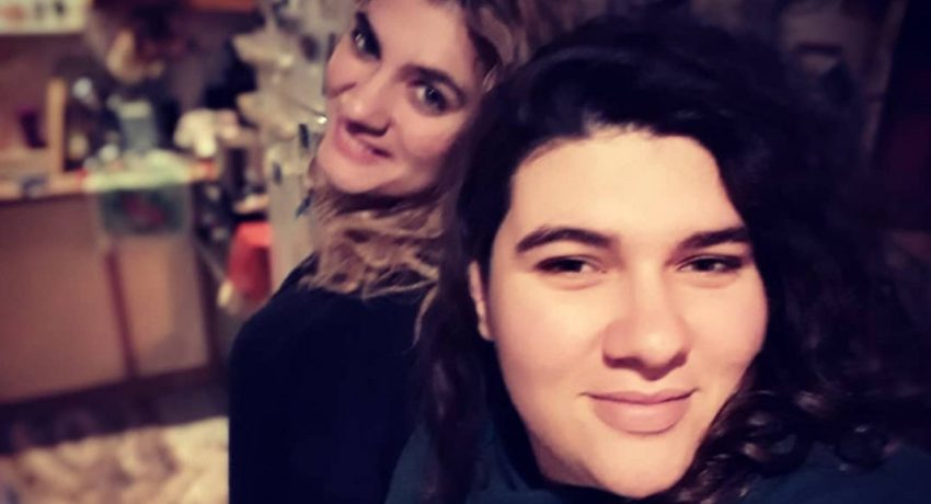 Πάτρα Πισπιρίγκου: Τα «γυρνάει» για την Ίριδα – «Αδειάζει» την αδελφή της; – Επίθεση στο Μάνο Πάτρα Πισπιρίγκου: Τα «γυρνάει» για την Ίριδα – «Αδειάζει» την αδελφή της; – Επίθεση στο Μάνο