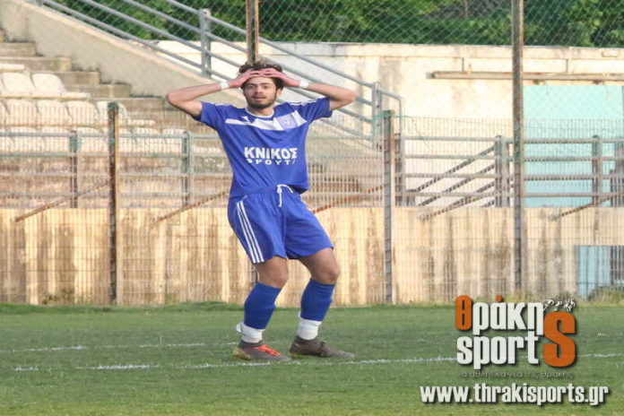 ΕΠΣ Θράκης: Παραμένει στην Δόξα Γρατινής ο… «ωραίος» αλλά «μοιραίος» Εβρίτης επιθετικός Κώστας Κατσίκης ΕΠΣ Θράκης: Παραμένει στην Δόξα Γρατινής ο… «ωραίος» αλλά «μοιραίος» Εβρίτης επιθετικός Κώστας Κατσίκης