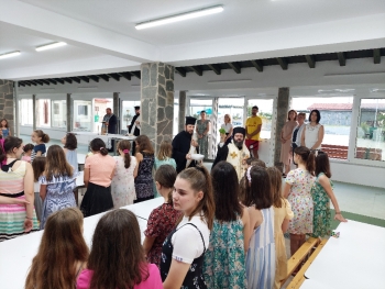 Η Ακολουθία του Αγιασμού στις κατασκηνώσεις της Ι.Μ. Μαρωνείας και Κομοτηνής Η Ακολουθία του Αγιασμού στις κατασκηνώσεις της Ι.Μ. Μαρωνείας και Κομοτηνής