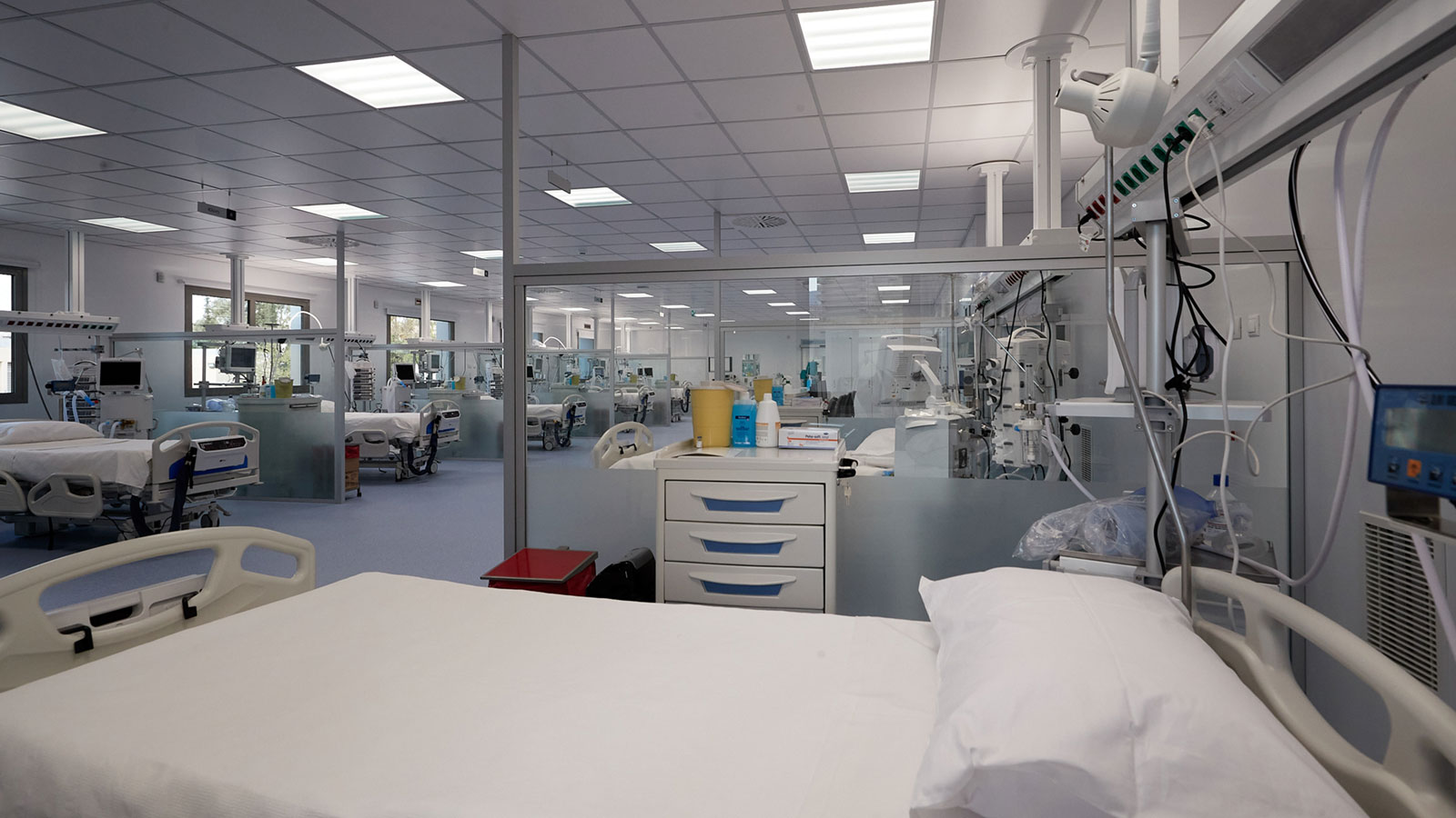 Κορωνοϊός (7/7): 18.297 τα νέα κρούσματα – 28 θάνατοι και 98 διασωληνωμένοι