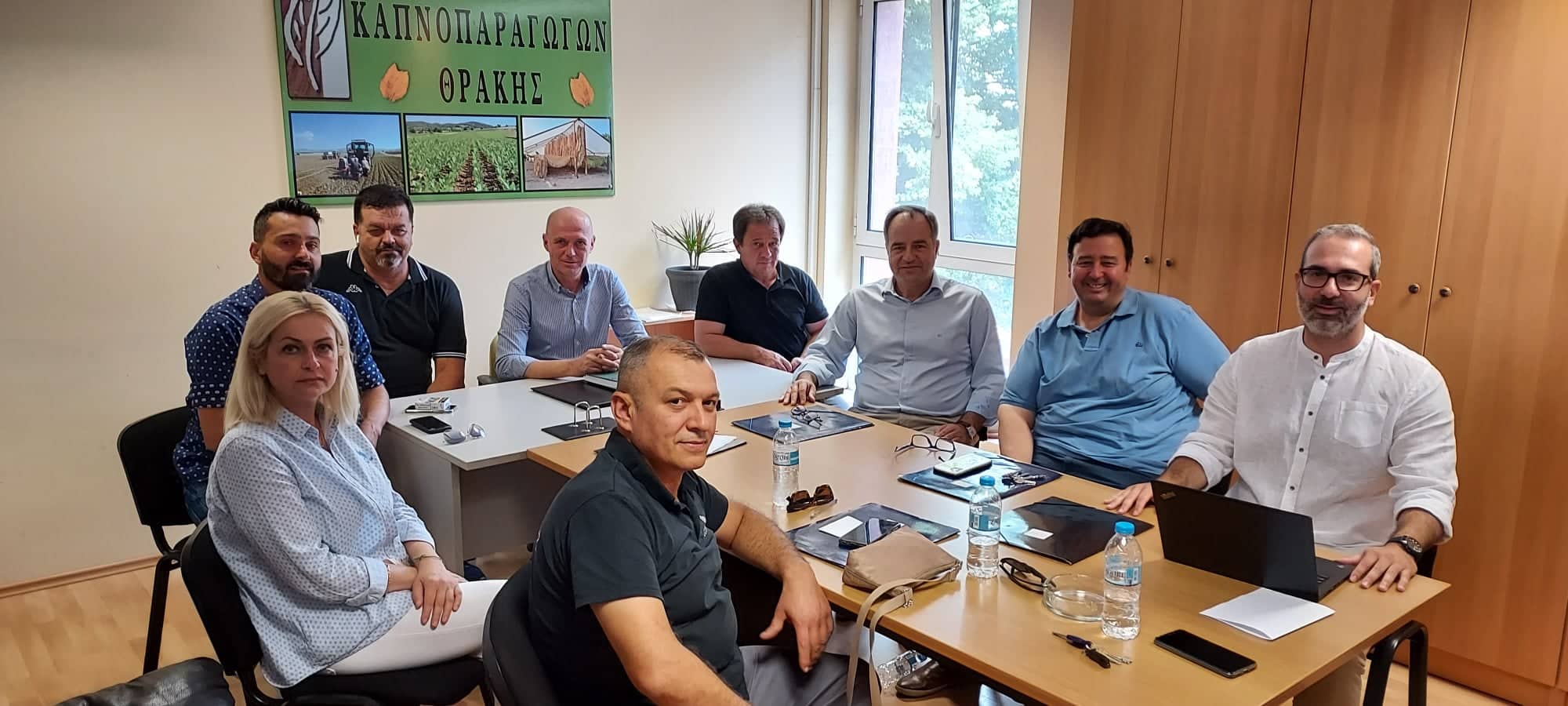 Στο πλευρό της κοινοπραξίας καπνοπαραγωγών η Ν.Ε. ΠΑΣΟΚ – Κινήματος Αλλαγής νομού Ροδόπης Στο πλευρό της κοινοπραξίας καπνοπαραγωγών η Ν.Ε. ΠΑΣΟΚ – Κινήματος Αλλαγής νομού Ροδόπης