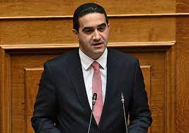 Μιχάλης Κατρίνης: «Μεγάλη η απόσταση ανάμεσα στη Δεξιά και στην κοινωνική πολιτική» Μιχάλης Κατρίνης: «Μεγάλη η απόσταση ανάμεσα στη Δεξιά και στην κοινωνική πολιτική»