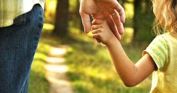 Στις 29 Ιουλίου η πληρωμή των δικαιούχων για το Επίδομα παιδιού Α21 Στις 29 Ιουλίου η πληρωμή των δικαιούχων για το Επίδομα παιδιού Α21