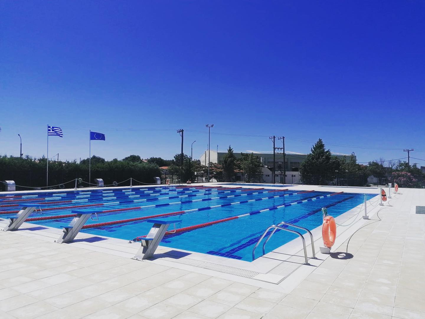 Ξεκίνησε η λειτουργία του κολυμβητηρίου Φερών Ξεκίνησε η λειτουργία του κολυμβητηρίου Φερών