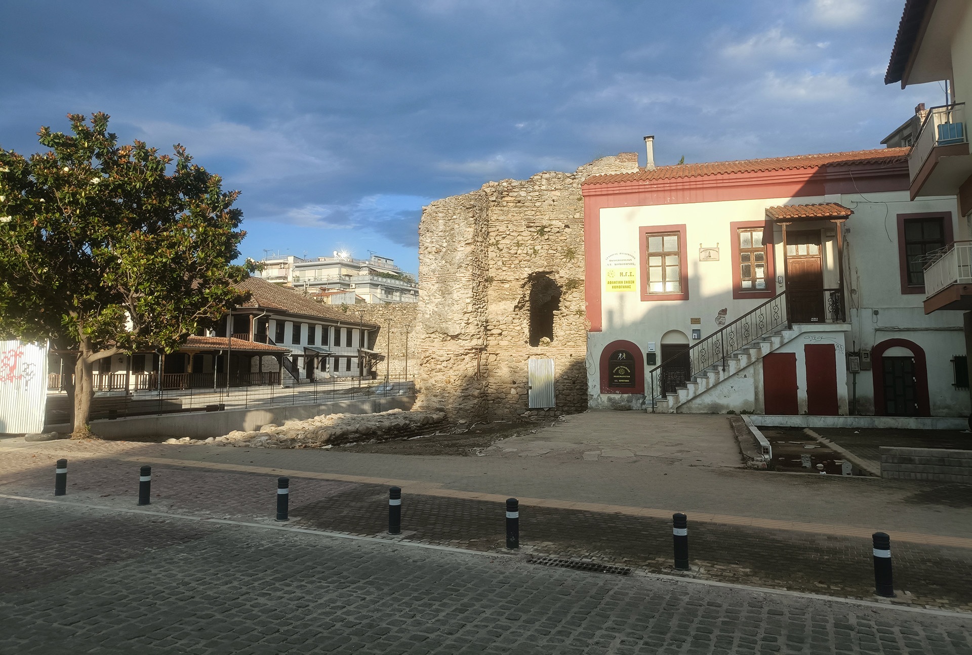 Θα θάμαζε και ο …Θεοδόσιος Θα θάμαζε και ο …Θεοδόσιος