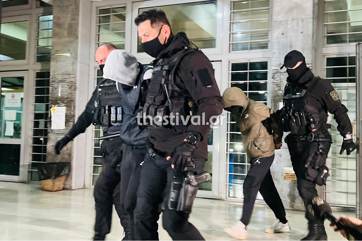 Δολοφονία Άλκη: Βούλευμα κρατά τους 12 κατηγορούμενους στη φυλακή Δολοφονία Άλκη: Βούλευμα κρατά τους 12 κατηγορούμενους στη φυλακή