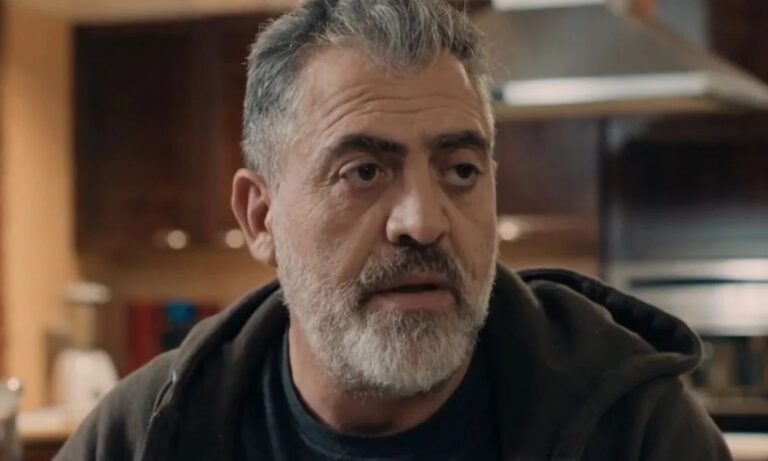 Γη της ελιάς: Ο Δημοσθένης απαγάγει τη Βασιλική Γη της ελιάς: Ο Δημοσθένης απαγάγει τη Βασιλική