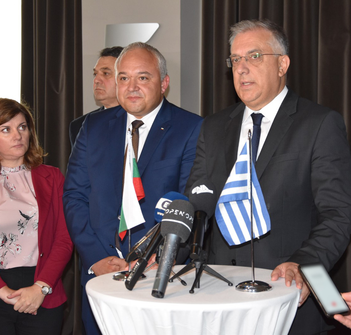 Τάκης Θεοδωρικάκος από Έβρο: «Με θωράκιση συνόρων και ενίσχυση συνεργασίας με Ευρωπαίους συμμάχους απαντάμε στην τουρκική προκλητικότητα» Τάκης Θεοδωρικάκος από Έβρο: «Με θωράκιση συνόρων και ενίσχυση συνεργασίας με Ευρωπαίους συμμάχους απαντάμε στην τουρκική προκλητικότητα»