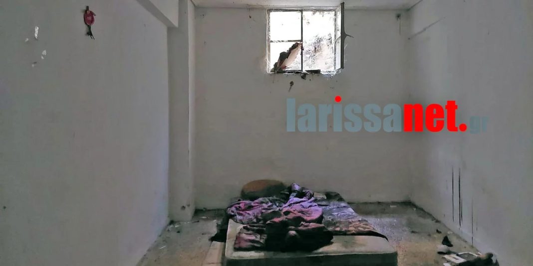 Λάρισα: Tο υπόγειο που βρέθηκε νεκρή η 35χρονη με τραύμα στο κεφάλι τυλιγμένη με κουβέρτα
