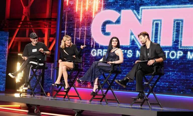 GNTM 5: Μαμά και κόρη με μπικίνι ξετρέλαναν τους κριτές! GNTM 5: Μαμά και κόρη με μπικίνι ξετρέλαναν τους κριτές!