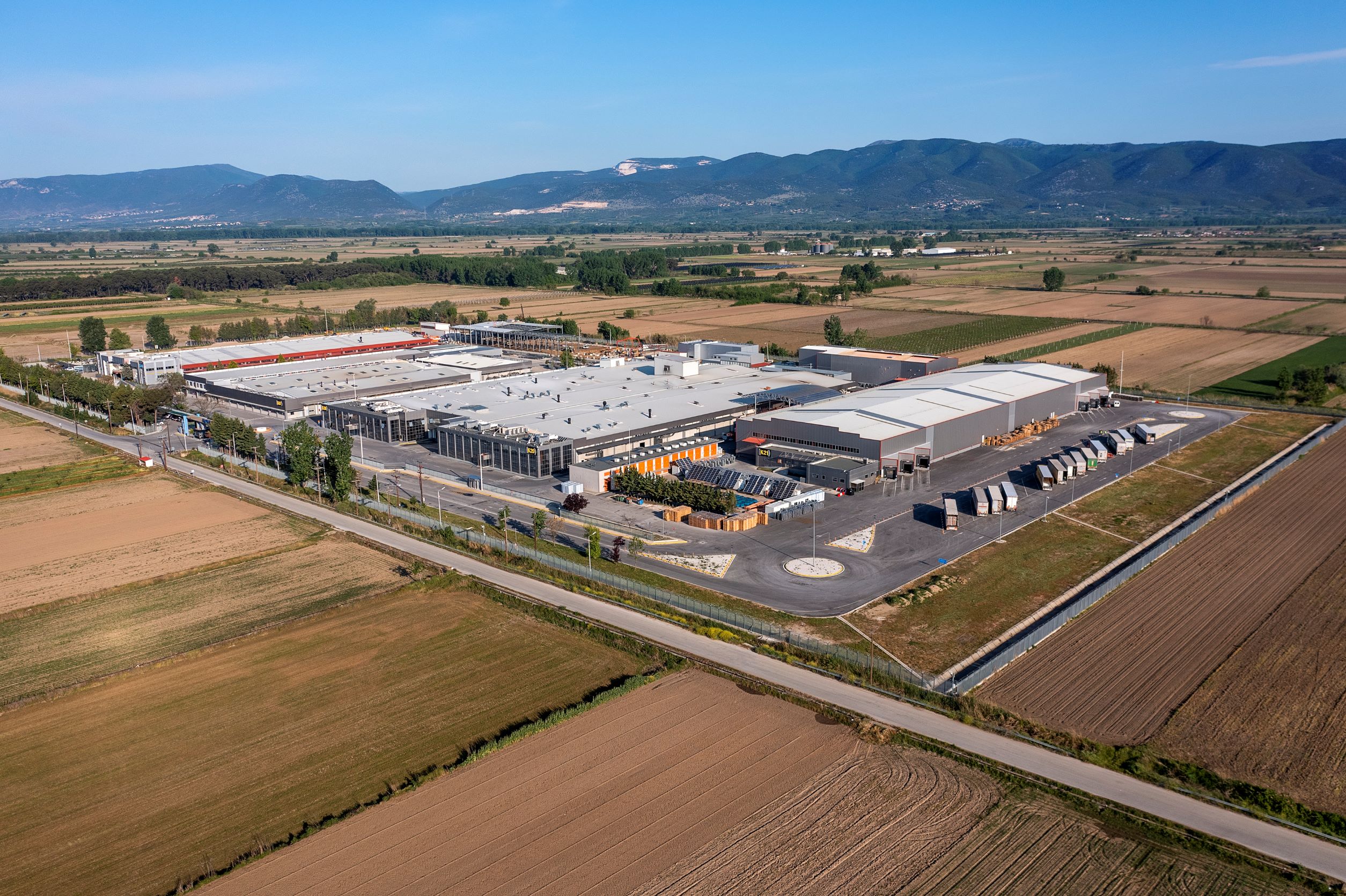 H Sunlight Group αυξάνει την παραγωγική δυναμικότητά της σε μπαταρίες μολύβδου-οξέος σε 9GWh H Sunlight Group αυξάνει την παραγωγική δυναμικότητά της σε μπαταρίες μολύβδου-οξέος σε 9GWh