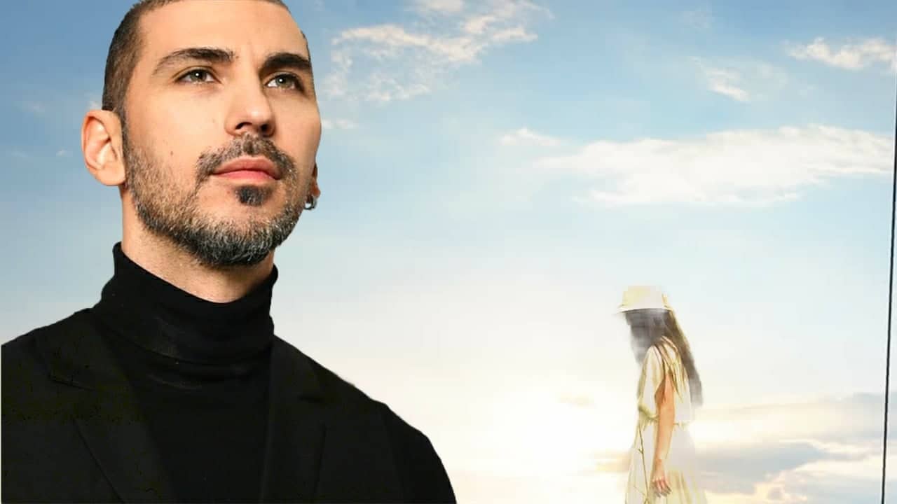 Σταύρος Παπαγιαννακόπουλος: Εντυπωσιάζει τo νέο single του αγαπημένου μουσικού της Δέσποινας Βανδή…