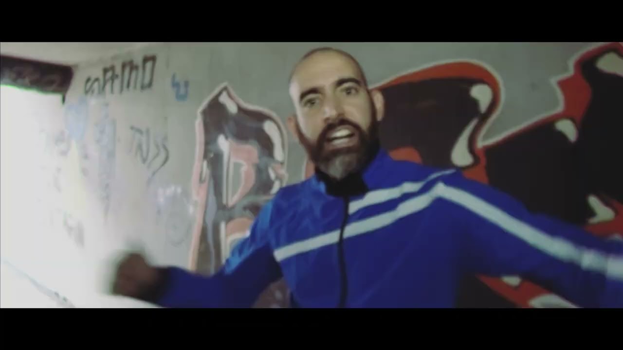 Παρείσακτος Leader – Φέρτε τα Κλεμμένα (Official Music Video) Παρείσακτος Leader – Φέρτε τα Κλεμμένα (Official Music Video)