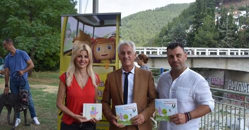 Συνάντηση Δημάρχου Ξάνθης με την Έλενα Ράπτη Συνάντηση Δημάρχου Ξάνθης με την Έλενα Ράπτη