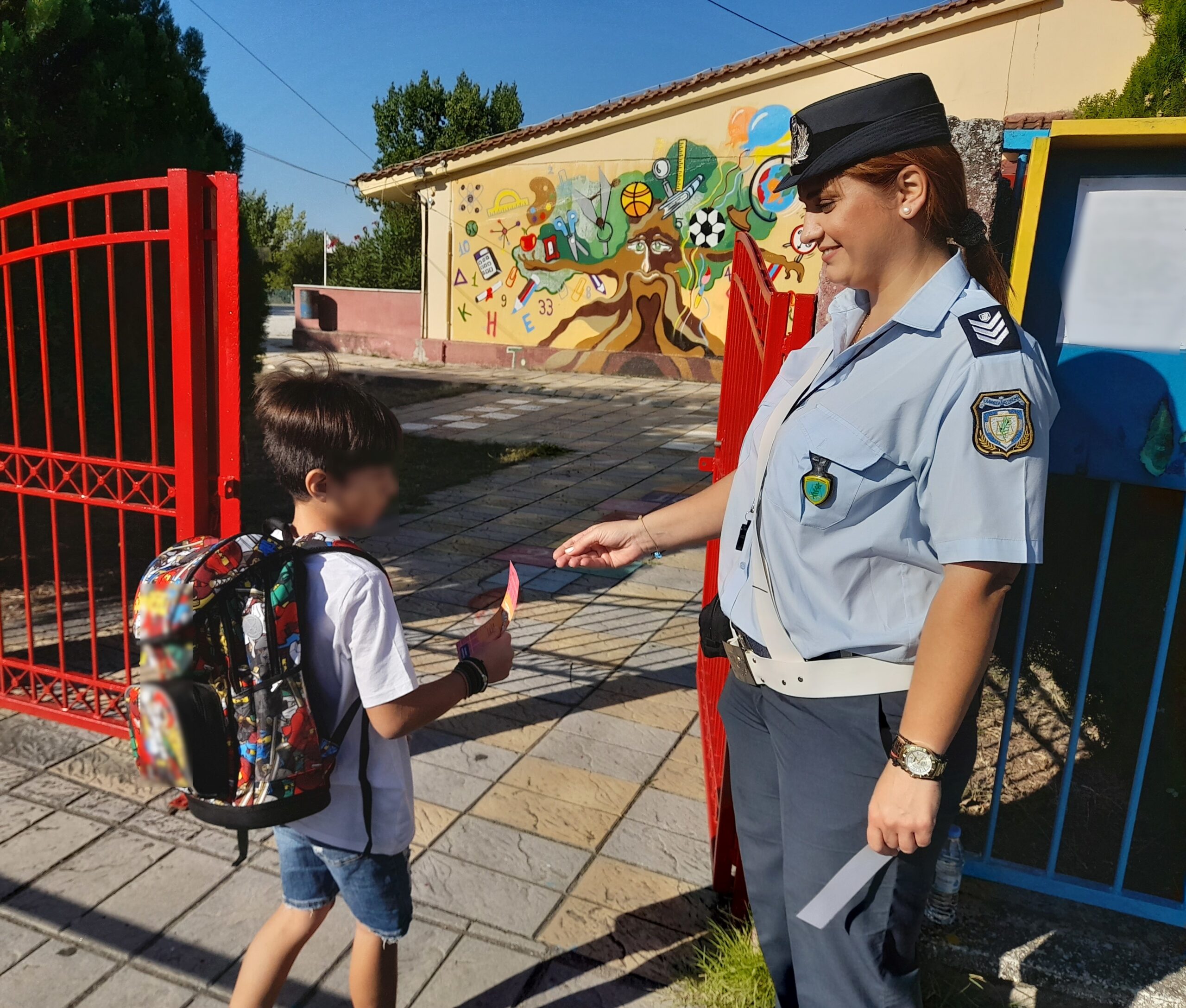 Ενημερωτικά φυλλάδια στα Δημοτικά Σχολεία μοίρασε η Αστυνομία σε όλη την ΑΜ-Θ