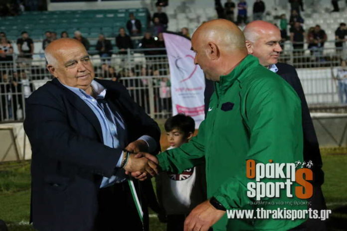 ΕΠΣ Θράκης: Προπονητής των Μεικτών ο Κώστας Γεμενετζής σε διπλό ρόλο με τη Δόξα Γρατινής ΕΠΣ Θράκης: Προπονητής των Μεικτών ο Κώστας Γεμενετζής σε διπλό ρόλο με τη Δόξα Γρατινής