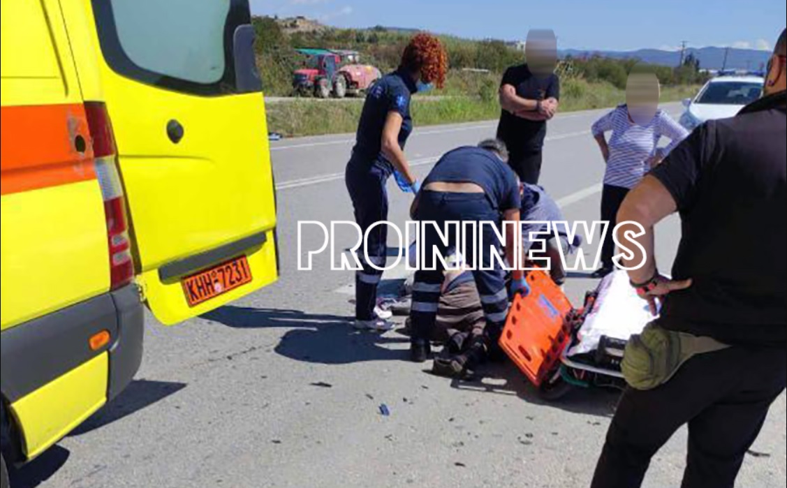 Τρακτέρ συγκρούστηκε με αυτοκίνητο στην παραλία Οφρυνίου
