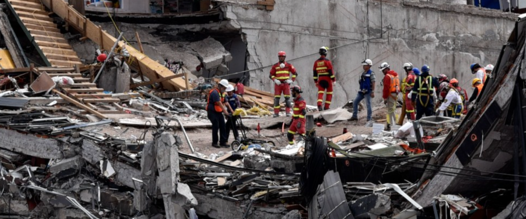 Ισχυρότατος σεισμός μεγέθους 7,6 Ρίχτερ στο Μεξικό